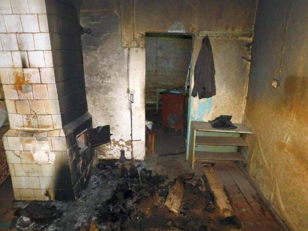 В Огаревичах дом не сгорел, а пенсионера нашли мёртвым