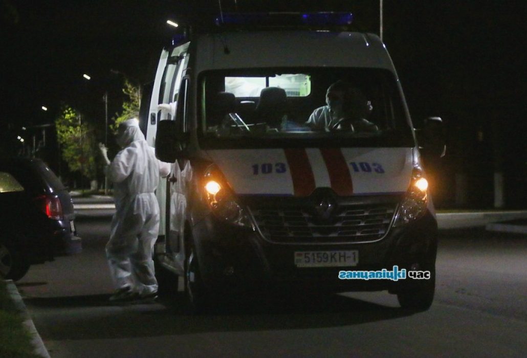 Специалисты раскрыли причину положительного теста на COVID после выздоровления