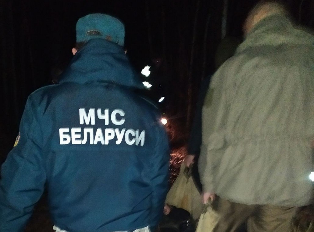 В Барановичах спасли хозяина квартиры и эвакуировали людей. Что случилось?