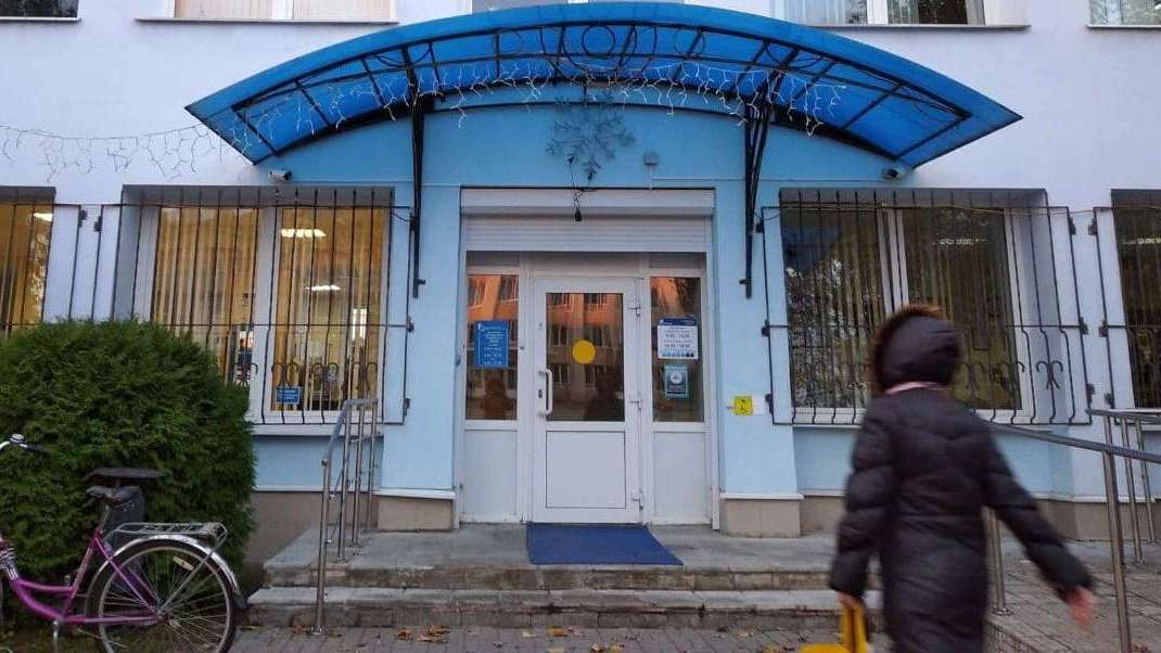 «Белпочта» начала досрочно выплачивать пенсии к новогодним праздникам