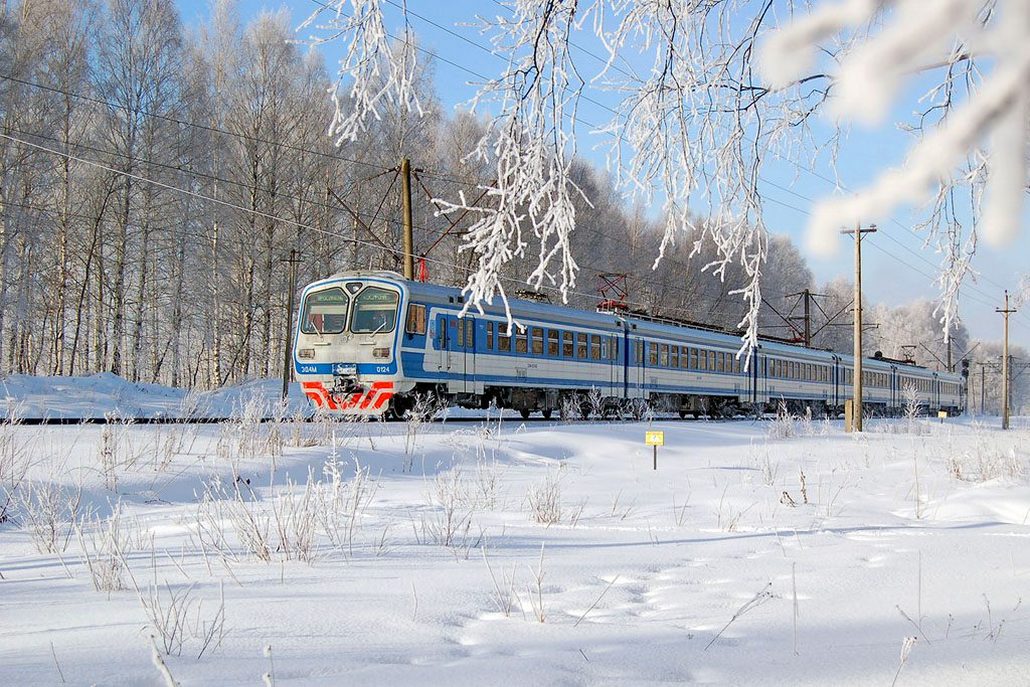 Пенсионера из Ганцевичей избили в электричке Минск-Барановичи