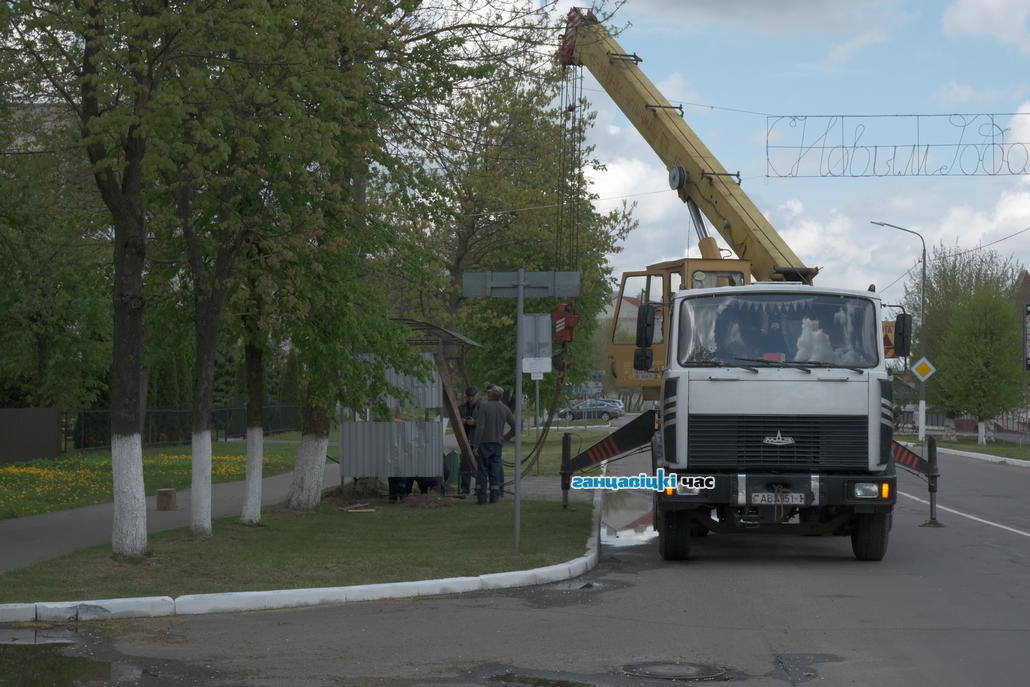В Ганцевичах стало на одну крытую остановку больше