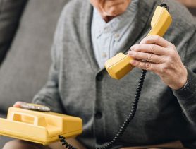 Ветераны смогут в День Победы бесплатно звонить по всей Беларуси