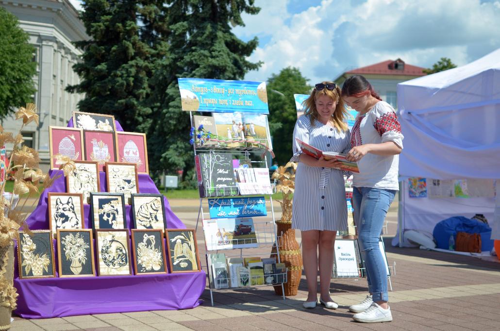 Ганцевчане побывали на ХХ Национальном фестивале белорусской песни и поэзии 