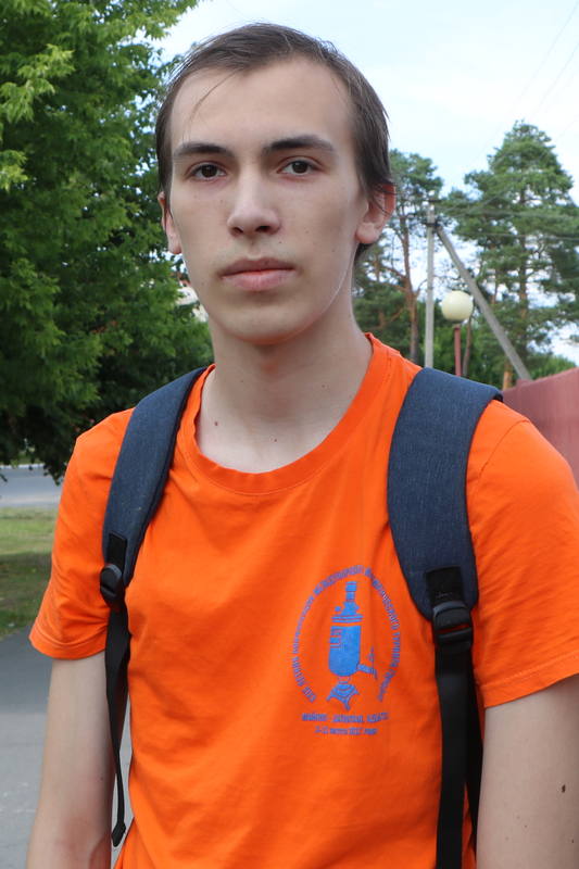 Александр Комаров
