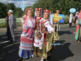 Как труженики села на областных «Дожинках» в Логишине отдыхали