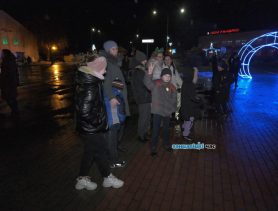 Ганцевчан зовут на городскую площадь встретить Новый 2023 год. А они говорят: «Не надо»