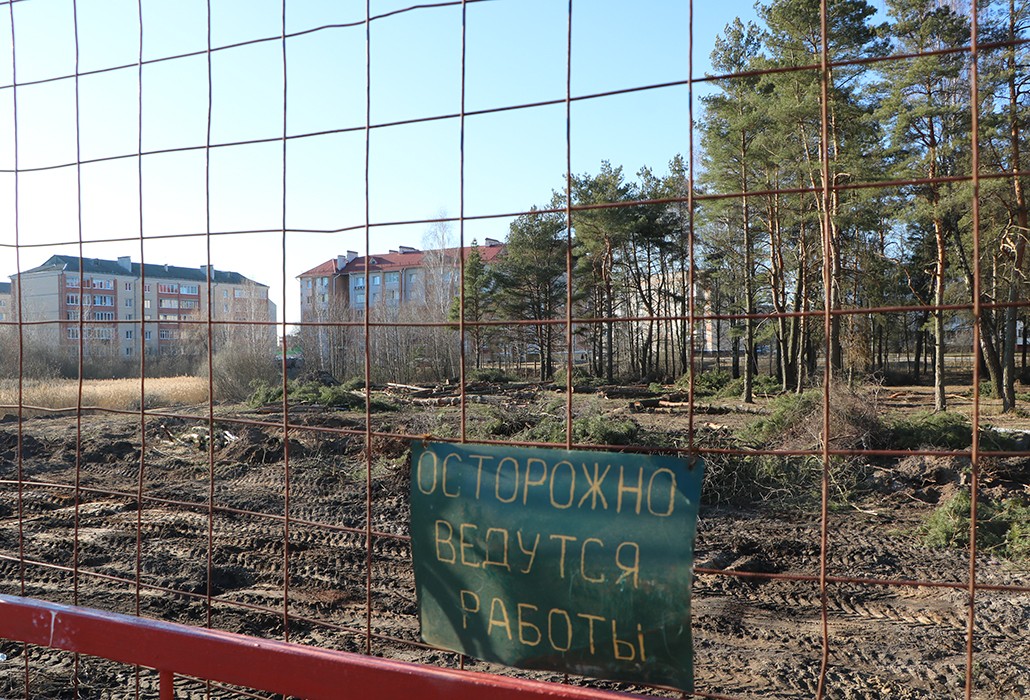 Подготовка под строительство нового дома в городе Ганцевичи ведётся в районе новой застройки на улице Заводской.