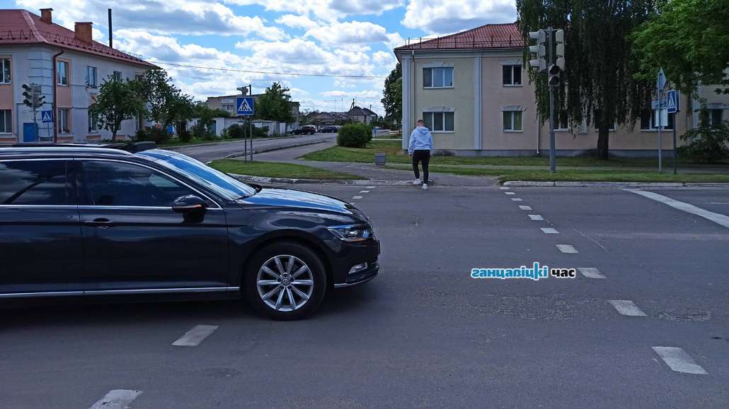 Никогда такого не было, и вот опять: в Ганцевичах снова не работают светофоры