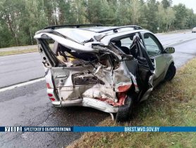 Пенсионерка за рулем пострадала в аварии на трассе М1 в Ивацевичском районе