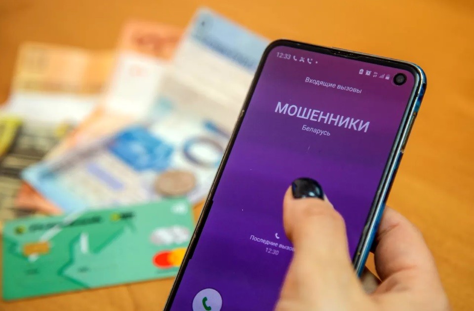 Жительница Бреста хотела снять порчу и лишилась крупной суммы денег 