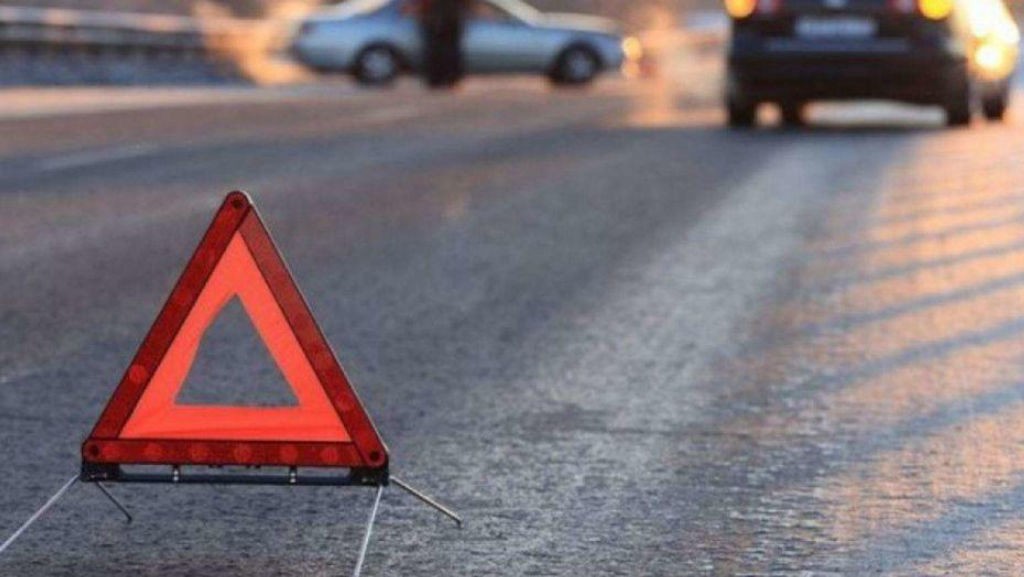 Авария случилась деревне Климентиново Ивановского района, когда за рулем автомобиля BМW был 22-летний местный житель.