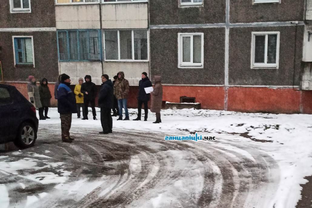 Жители микрорайона в Ганцевичах надеются на 