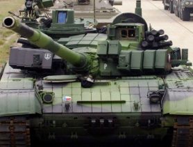 Американцы оплатят чешские танки для Украины, а Путин подписал военные законы