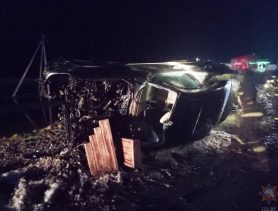 Микроавтобус и два легковых автомобиля столкнулись возле Иваново