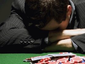 Ранее осужденный игроман из Брестской области попался на краже и хищении денег