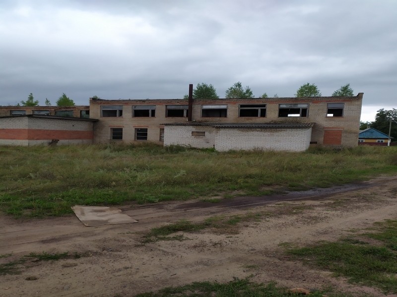 Банно-прачечный комбинат в агрогородке Огаревичи  не могут продать даже за 32 рубля. 