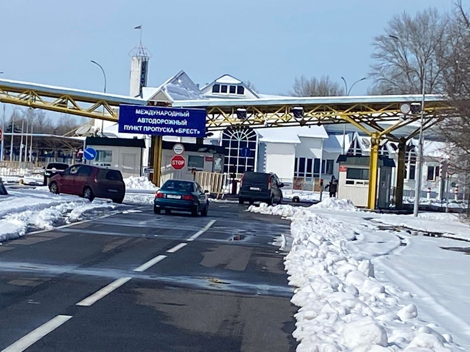 Пересечение границы Беларуси на автомобиле снова станет платным