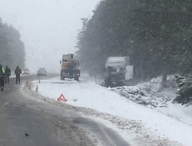 Снег вернулся, посыпались аварии в Брестской области