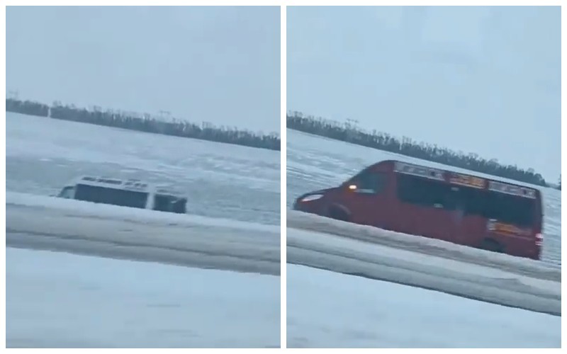 Маршрутки в кювете на М1