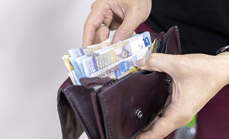 С помощью прокуратуры “выбили” долги по зарплате на 40 тысяч рублей