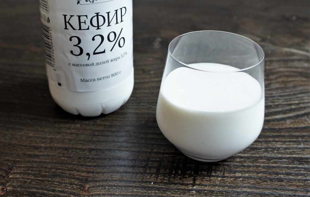 ТОП-3 натуральных подкормки для клубники: растёт как на дрожжах