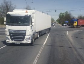 Иностранным дальнобойщикам запретят уезжать из России с неуплаченными штрафами