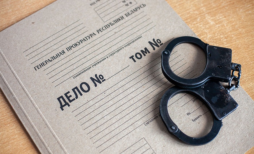 А так можно было? Оформил рассрочку по чужому паспорту и сдал товары в ломбард