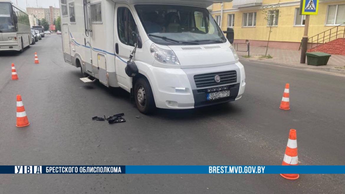 Гражданин Финляндии попал в аварию в Барановичах