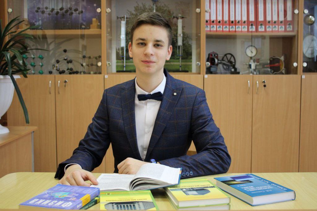 Денис Кагукин