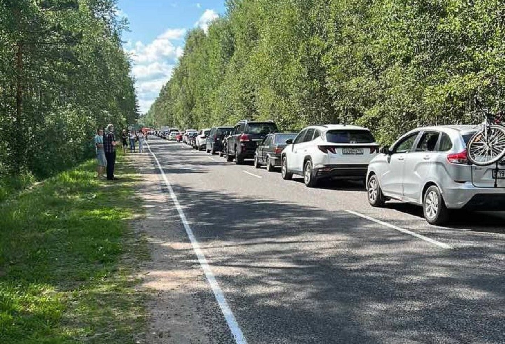 Очередь на границе