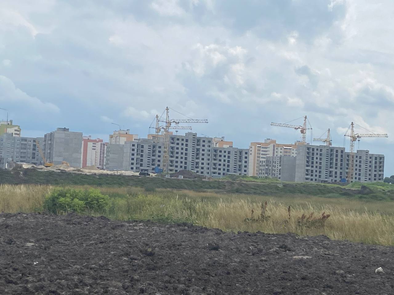 Жителям Минска предлагают построить квартиры в райцентре в Брестской области