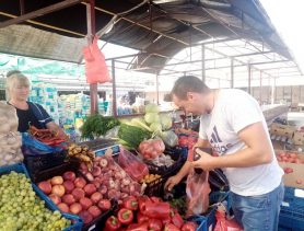 Что подешевело на рынках Брестской области и Польше в конце августа