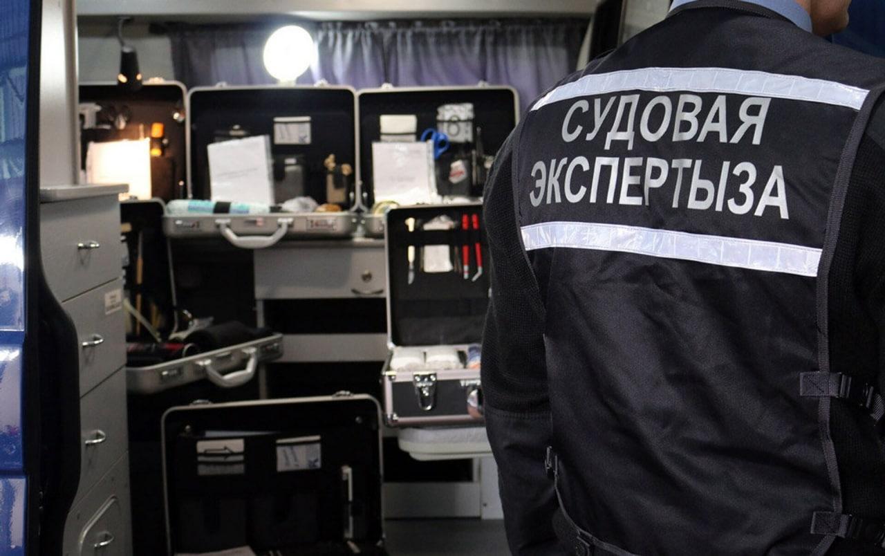 В Бресте мужчина помешивал угли в мангале и что-то бабахнуло