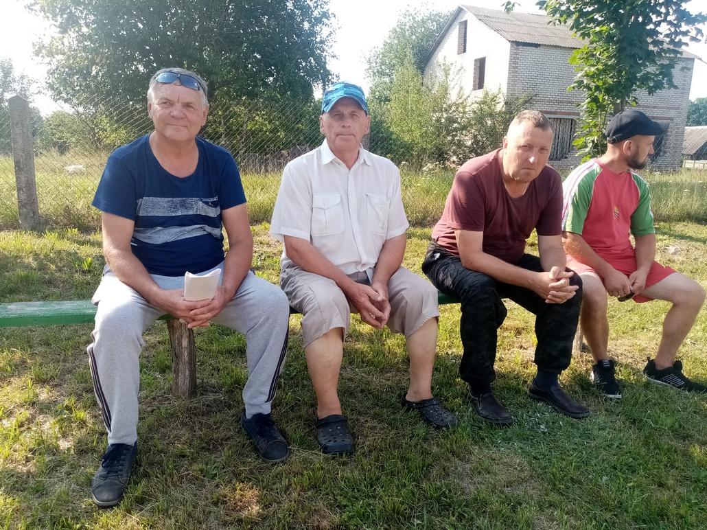 Турнир по футболу в Круговичах, как поезд в колее - нельзя выбить 