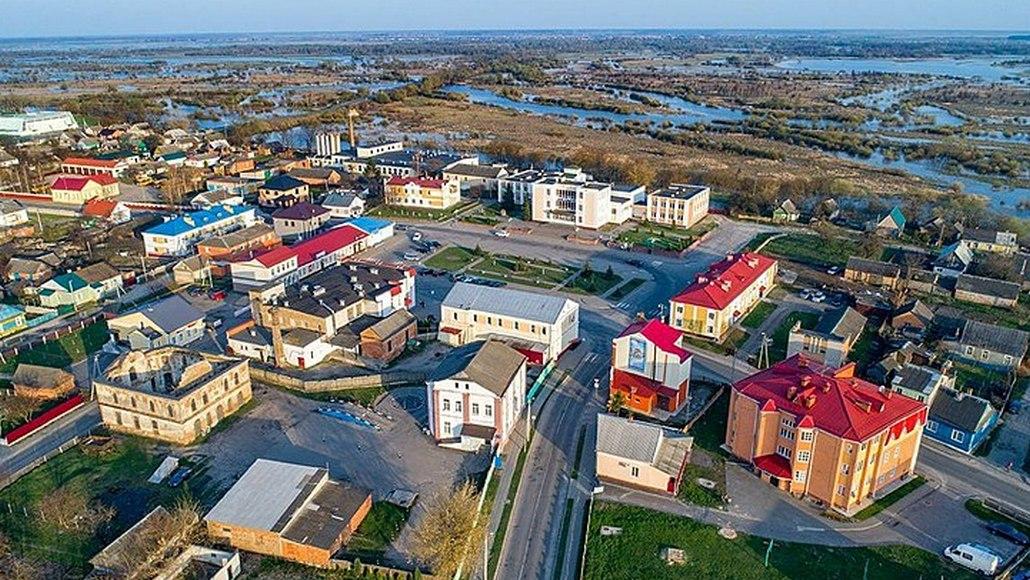 Какие высокооплачиваемые вакансии с зарплатой не менее 2000 рублей есть в самых бедных районах Брестской области