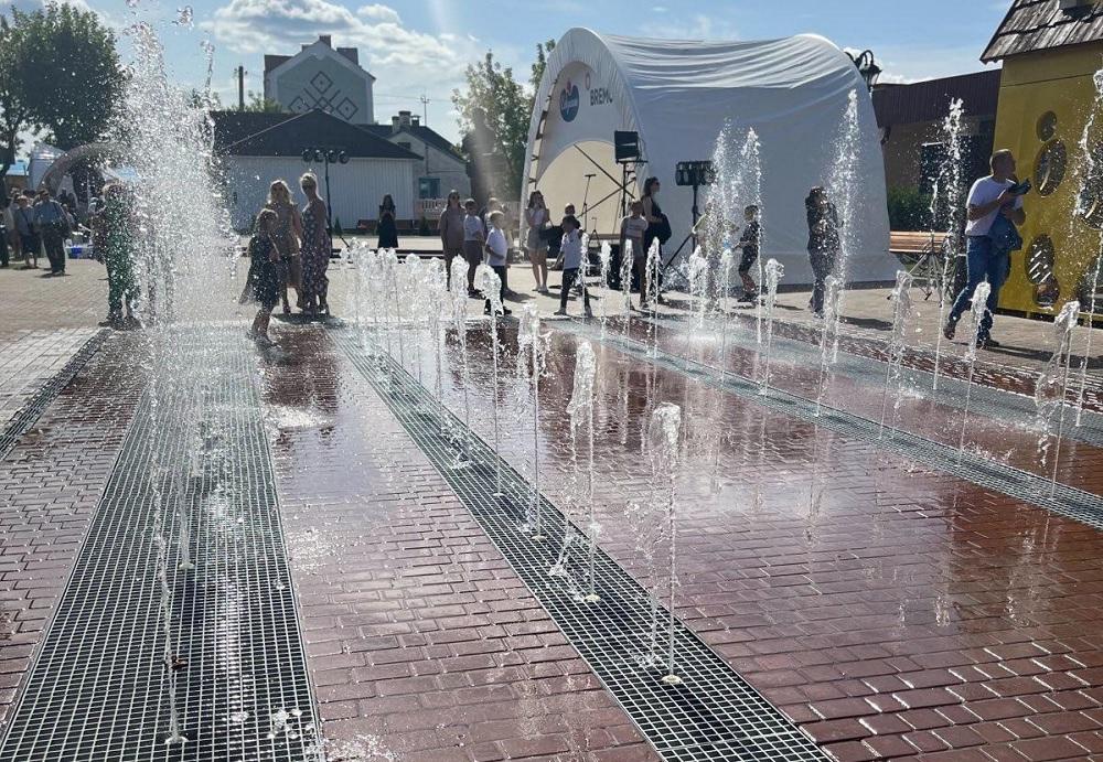Фонтан в Ганцевичах, открытый к 