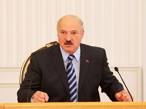 Александр Лукашенко сокращает госсектор на 25%, но обещает помочь с трудоустройством