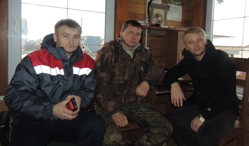 Илья Захарченя, начальник производства Александр Сергиеня, Леонид Захарченя