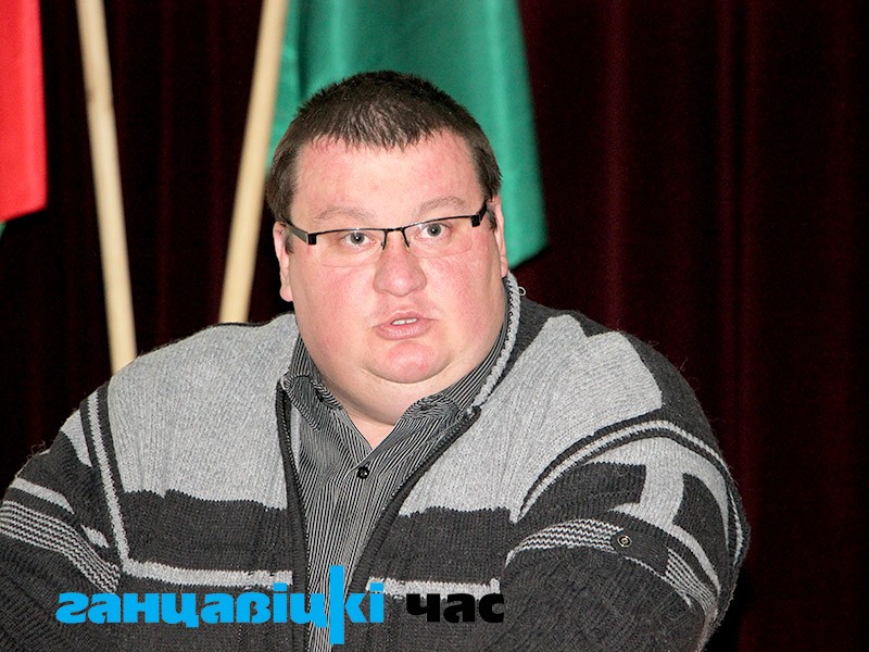 Заведующий лабораторией пчеловодства Дмитрий Рахматулин