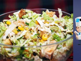 Рецепт салата с кукурузой и сухариками