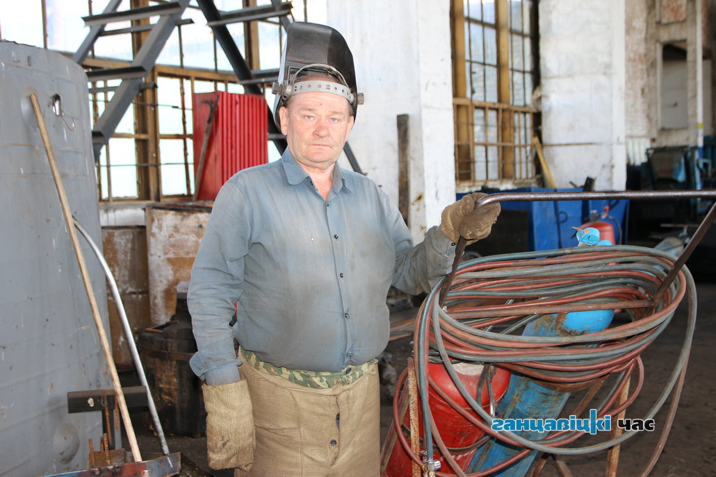 Владимир Крупенич, электрогазосварщик
