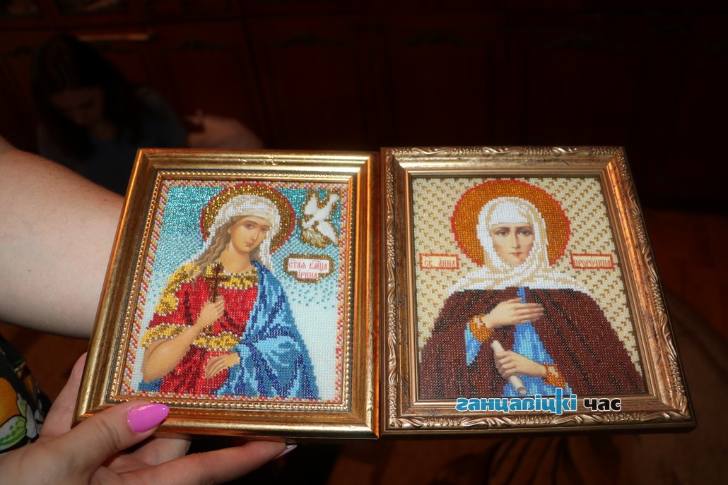 Как в семье Екатерины Малафей из Ганцевичей вышивание стало семейной традицией