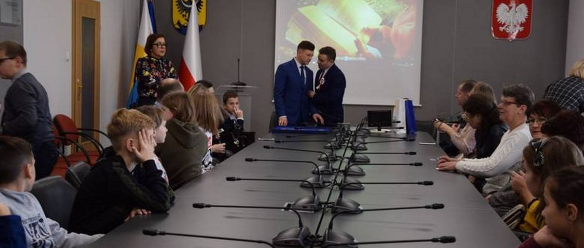 Ганцевичские школьники и педагоги на каникулах навестили Нову-Суль