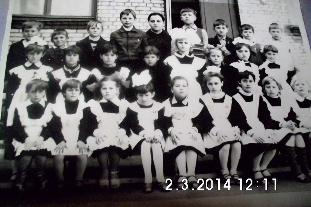 Выпускники Денисковичской средней школы 1995 года.