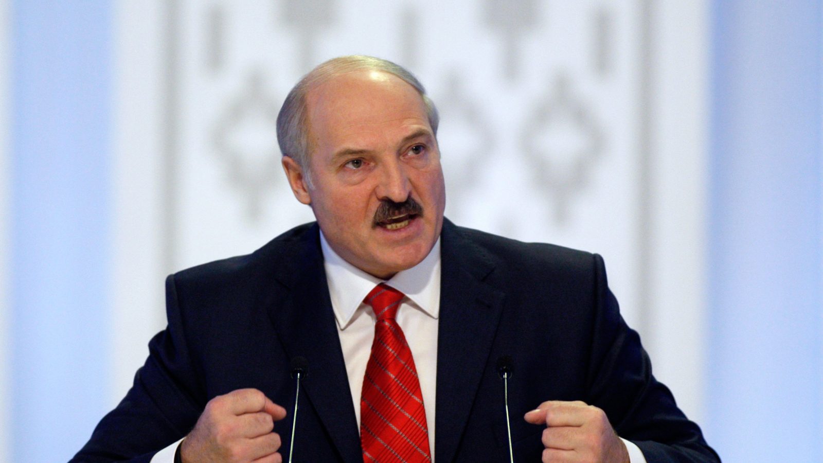 Лукашенко поставил задачи государственным СМИ и рассказал, как надо работать