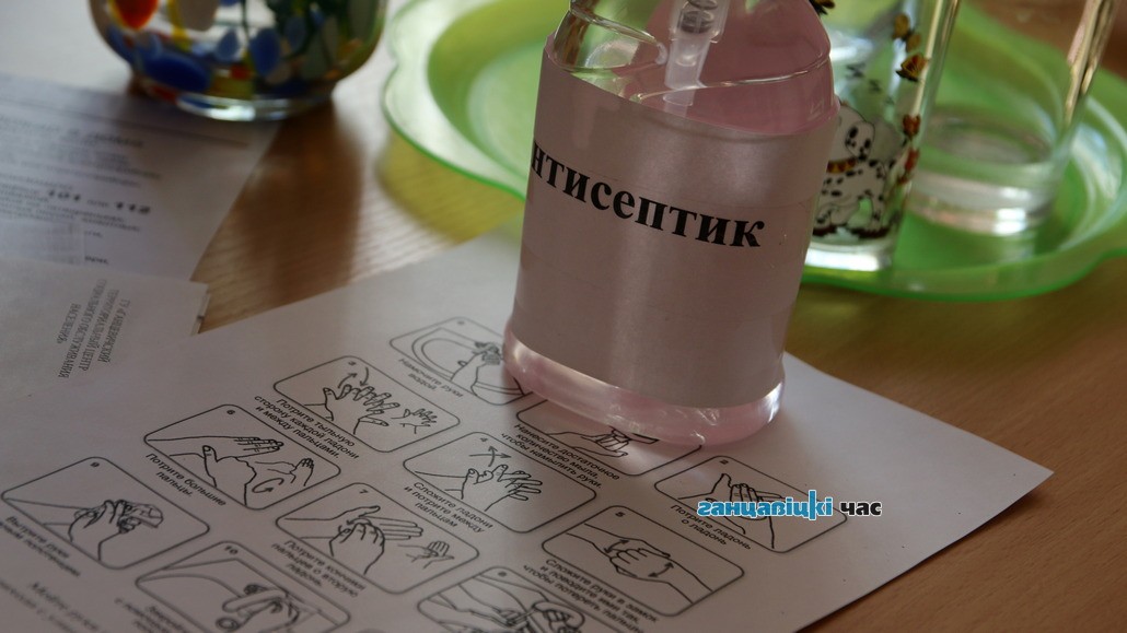 В поисках антисептика или как журналисты «ГЧ» средства для борьбы с коронавирусом в Ганцевичах искали