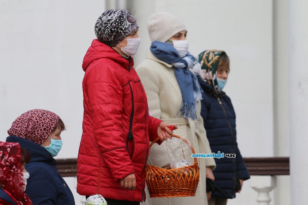В Ганцевичах православные освятили куличи и яйца к Пасхе