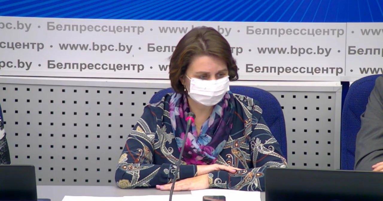Минздрав Беларуси призывает людей остаться дома на Радуницу и не посещать кладбища