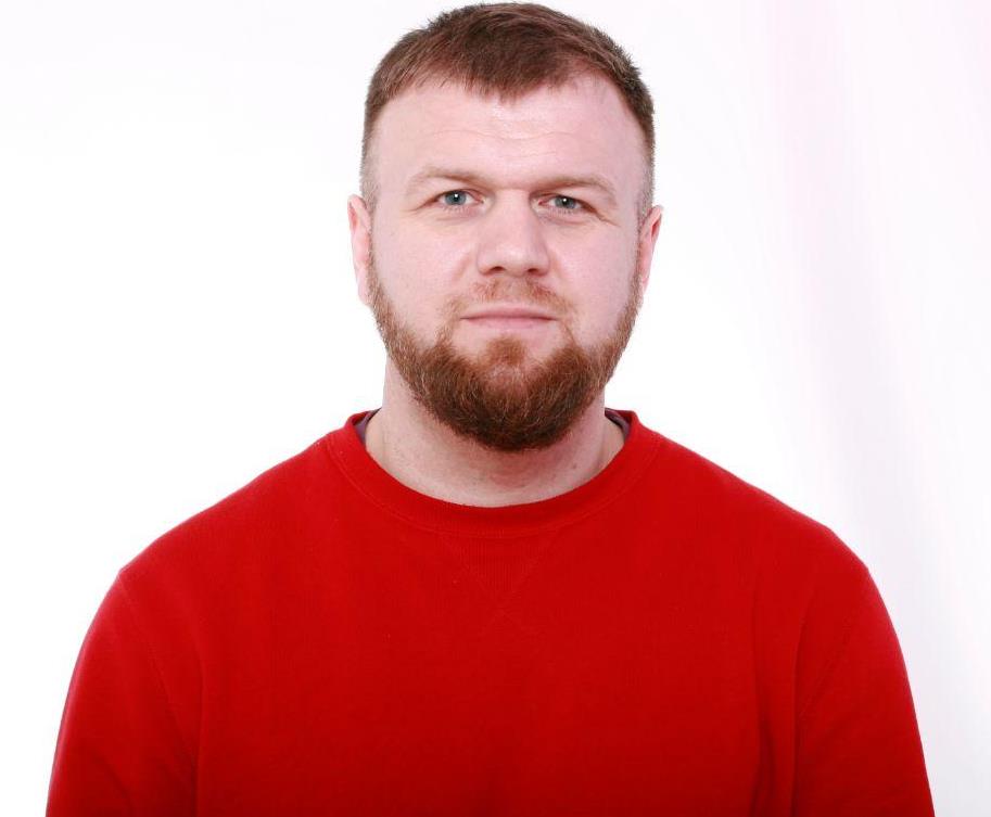 Журналист Александр Позняк